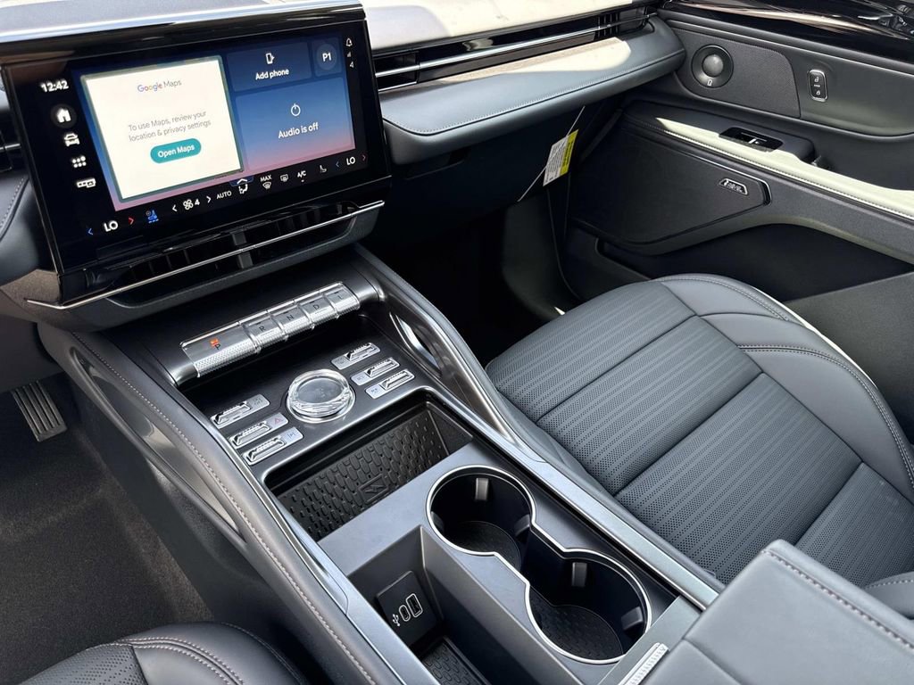 New 2026 Lincoln Nautilus Reserve w/ Jet Appearance Package AWD/4WD image 25