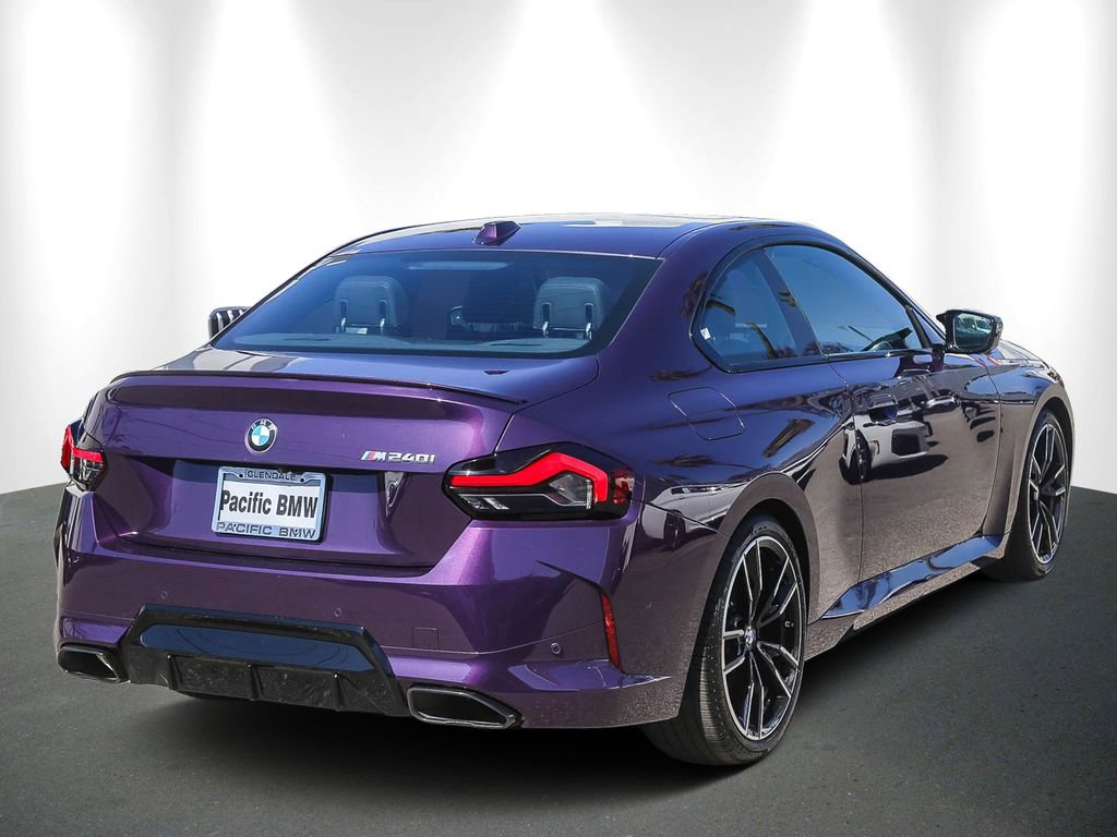 Used 2025 BMW M240i Coupe RWD image 6