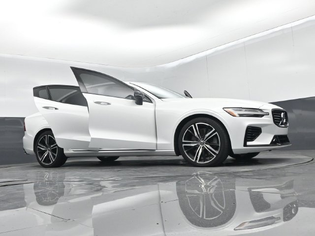 Used 2021 Volvo S60 T8 R-Design Expression w/ Premium Package AWD/4WD image 70