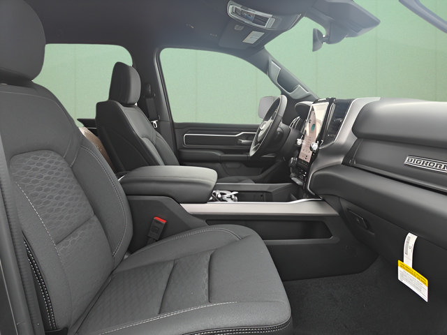 Used 2025 RAM 1500 Big Horn AWD/4WD image 31