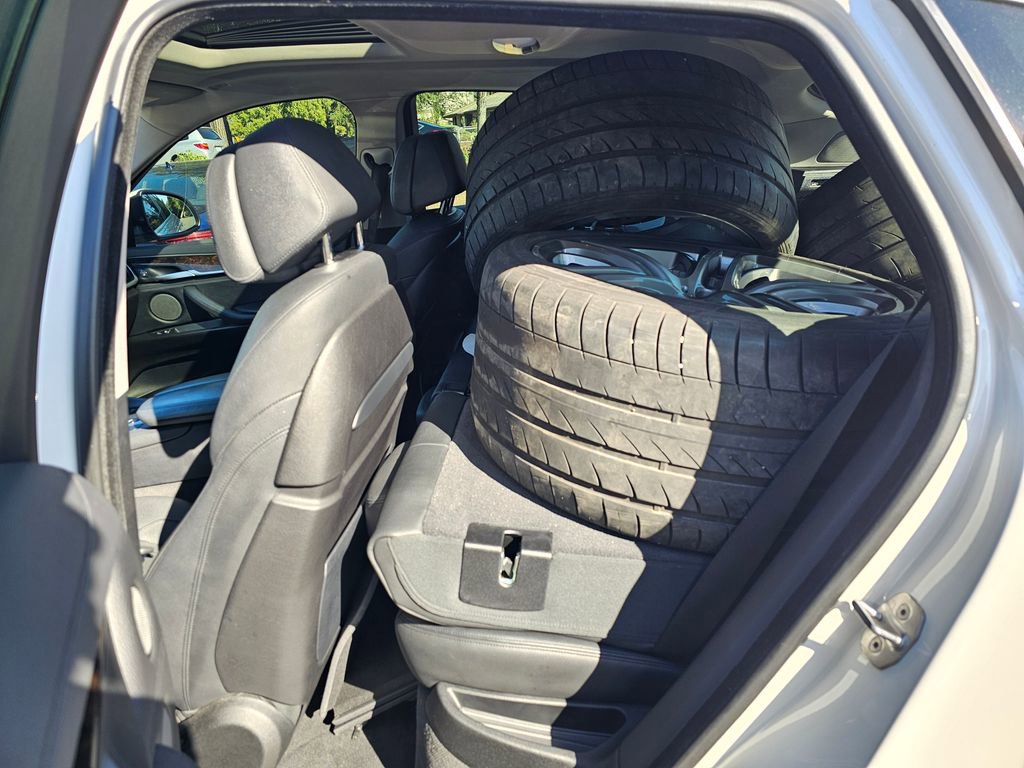 Used 2016 BMW X6 xDrive35i image 22