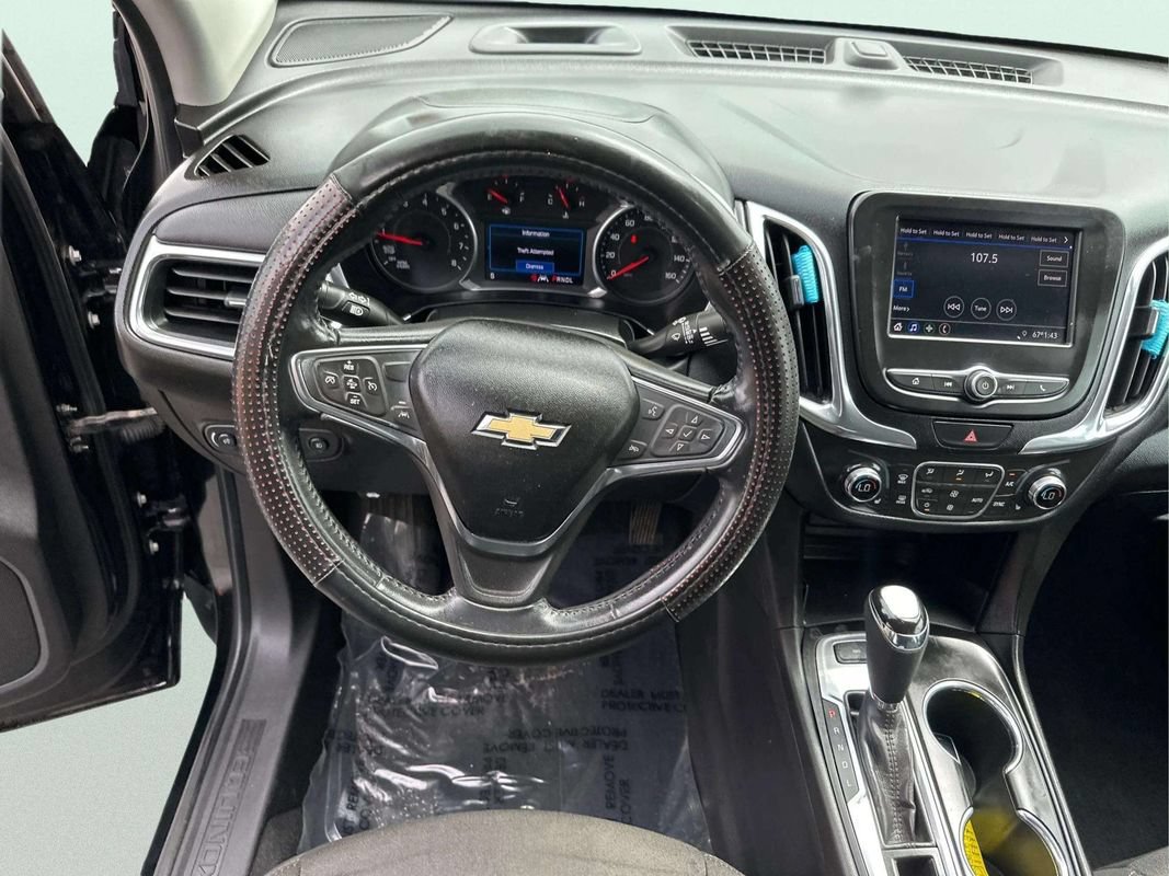 Used 2020 Chevrolet Equinox LT w/ Driver Convenience Package AWD/4WD image 18