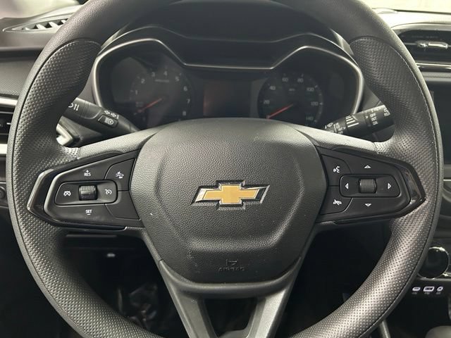 Used 2023 Chevrolet TrailBlazer LS FWD image 18