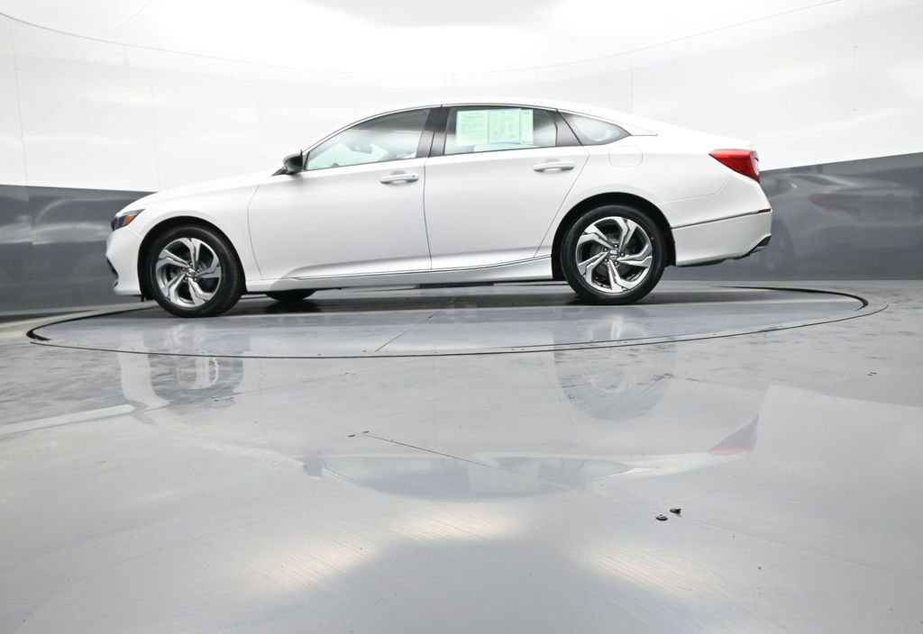 Certified 2018 Honda Accord EX-L image 33