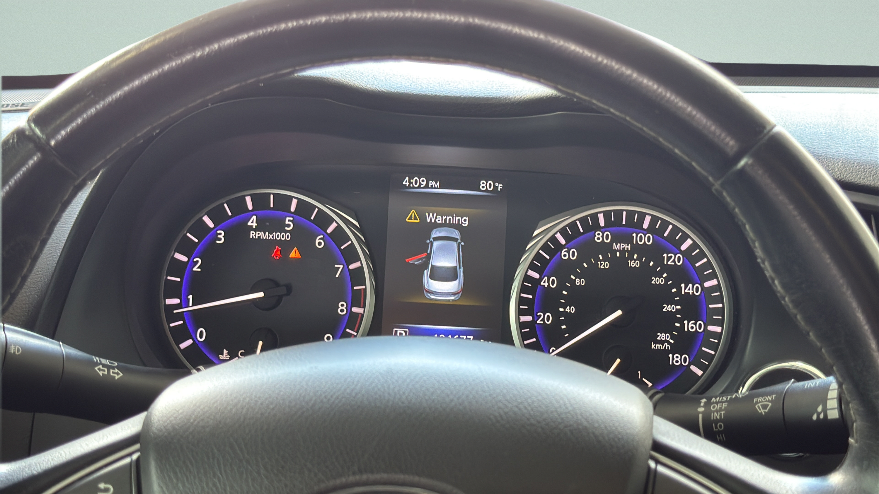 Used 2015 INFINITI Q50 Premium w/ Navigation Package RWD image 29