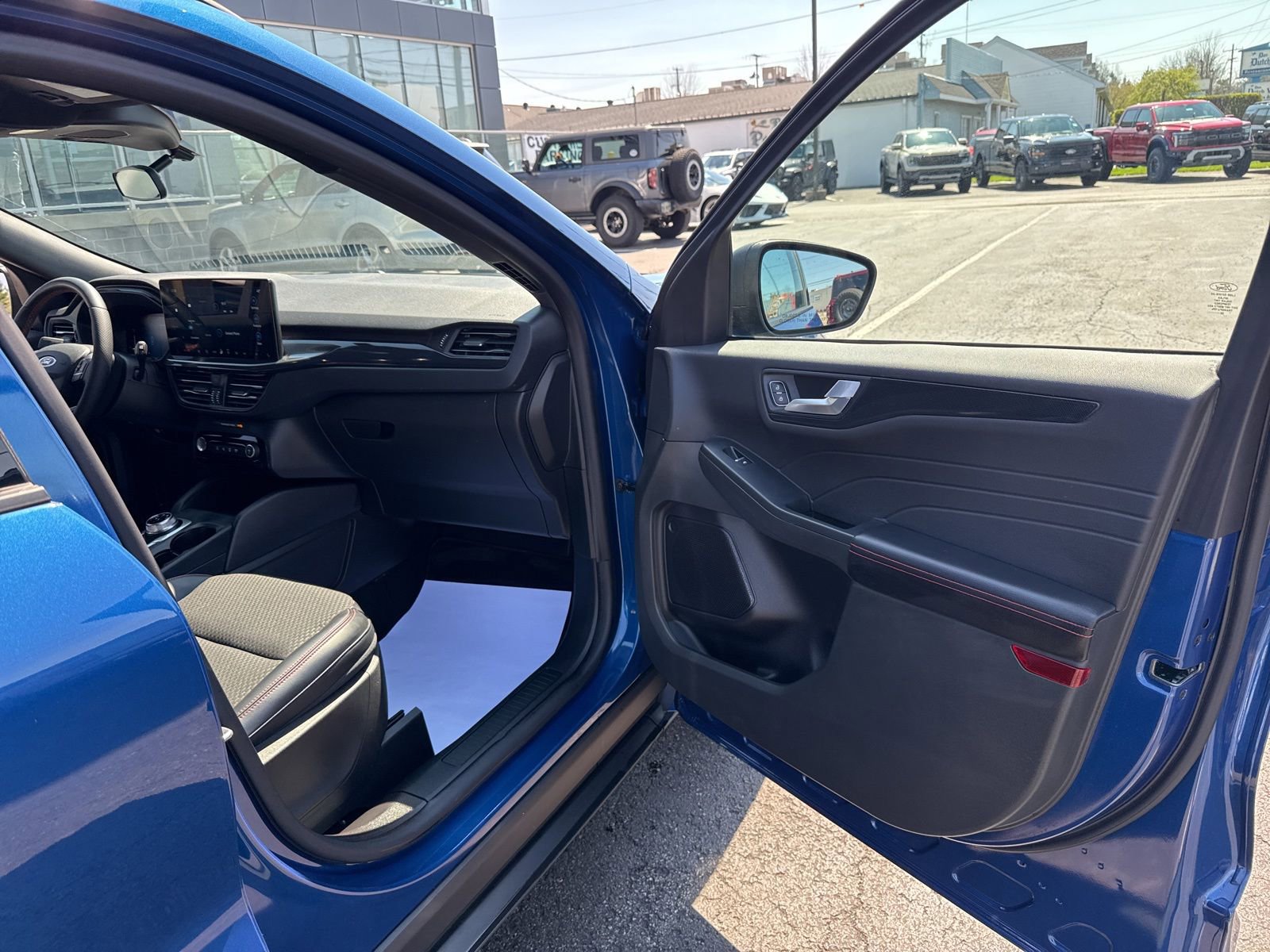 Used 2023 Ford Escape ST-Line w/ Tech Pack #1 image 37