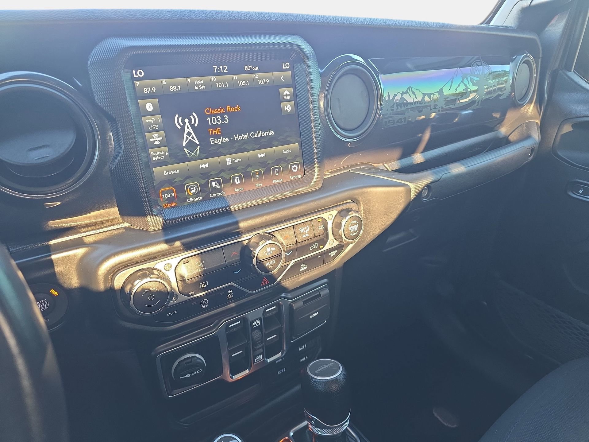 Used 2022 Jeep Gladiator Sport AWD/4WD image 20