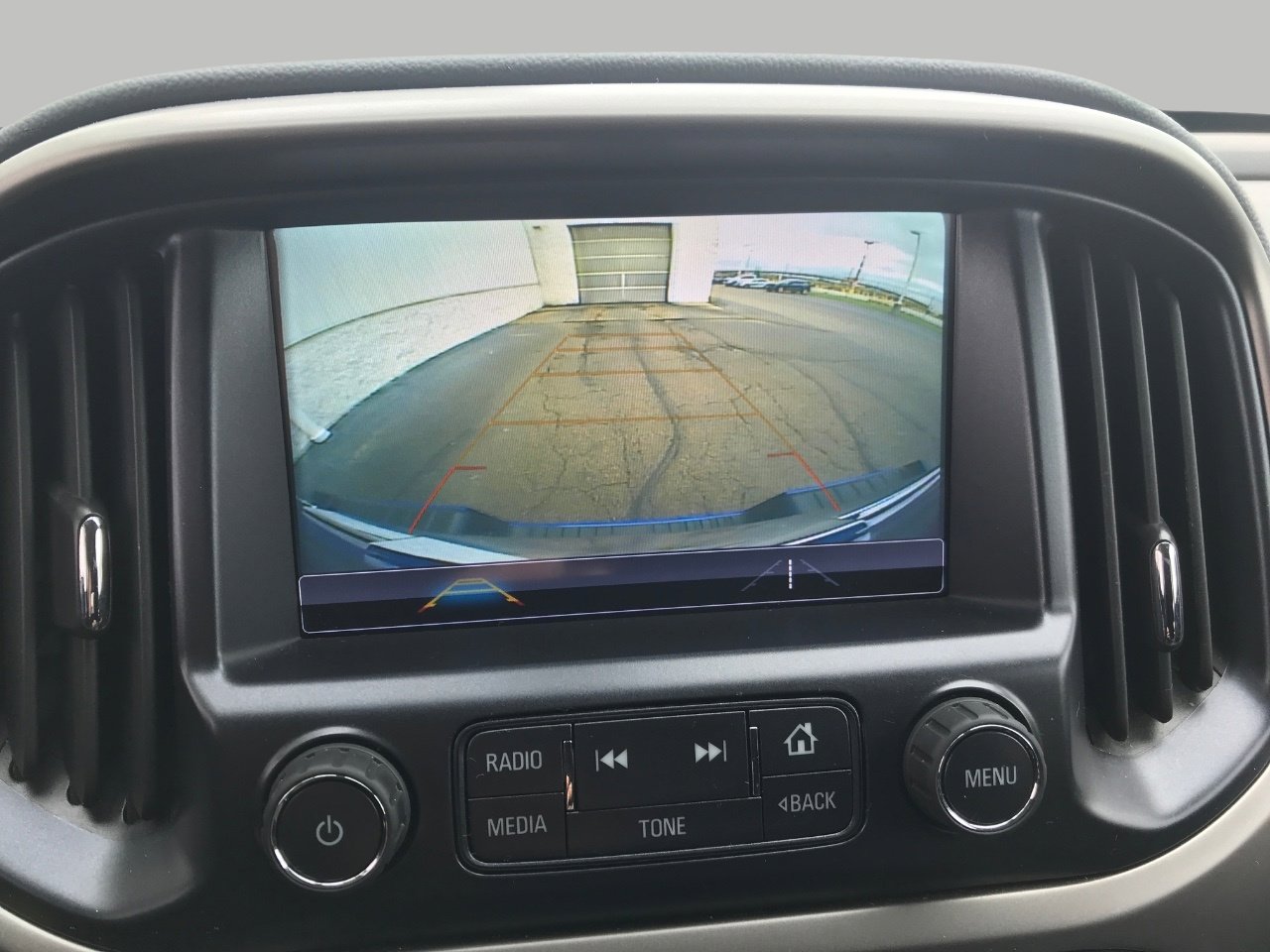 Used 2018 Chevrolet Colorado Z71 image 14