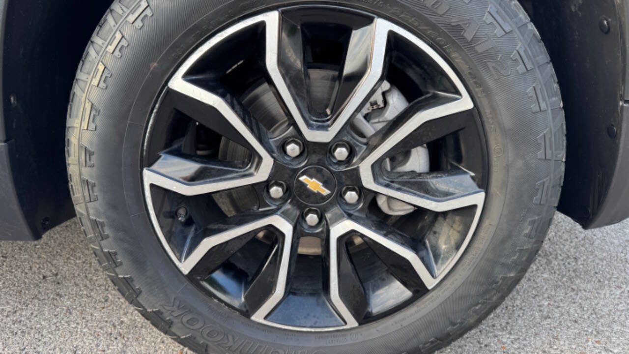 Used 2023 Chevrolet TrailBlazer ACTIV image 32