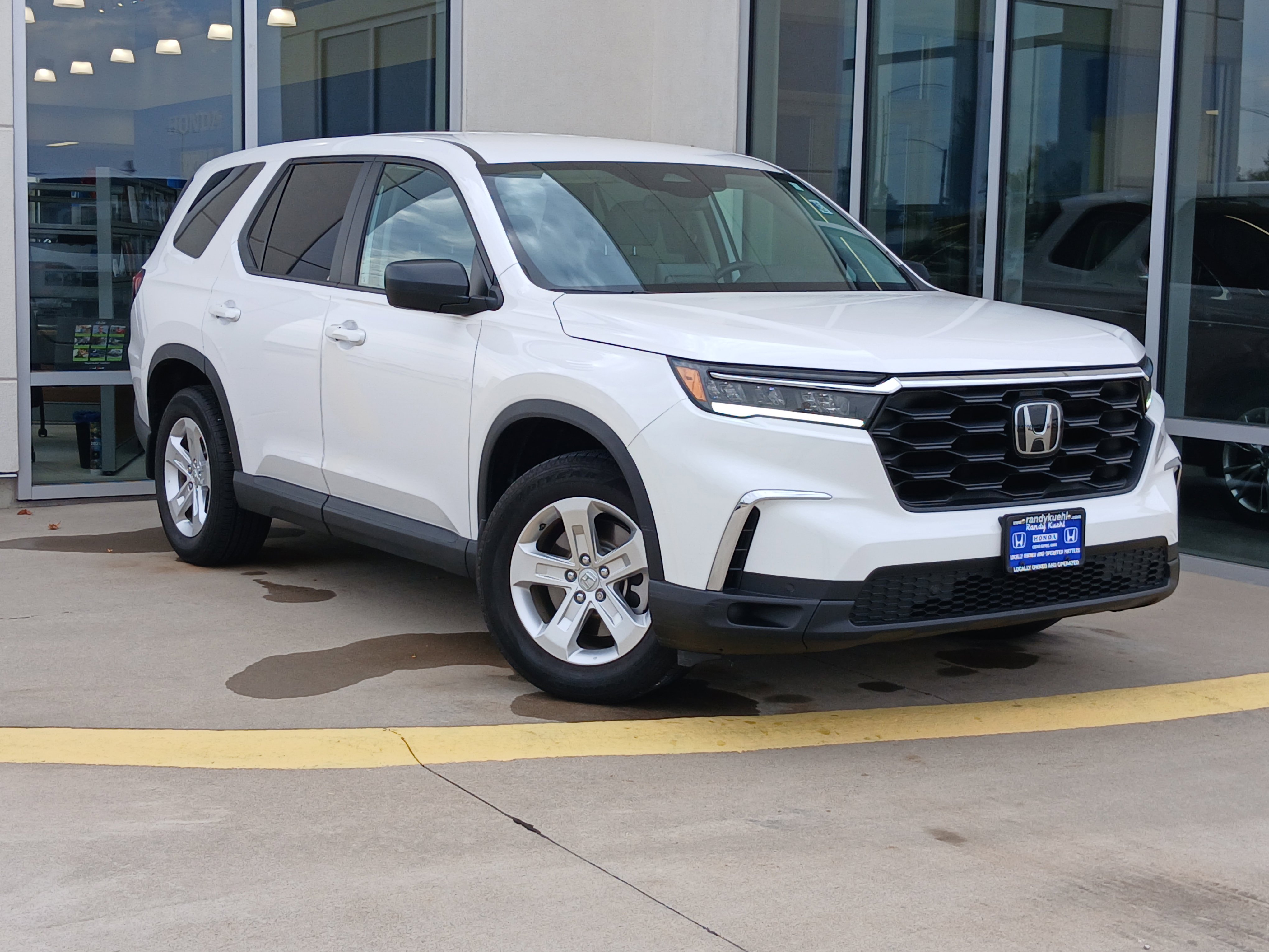 Used 2023 Honda Pilot LX