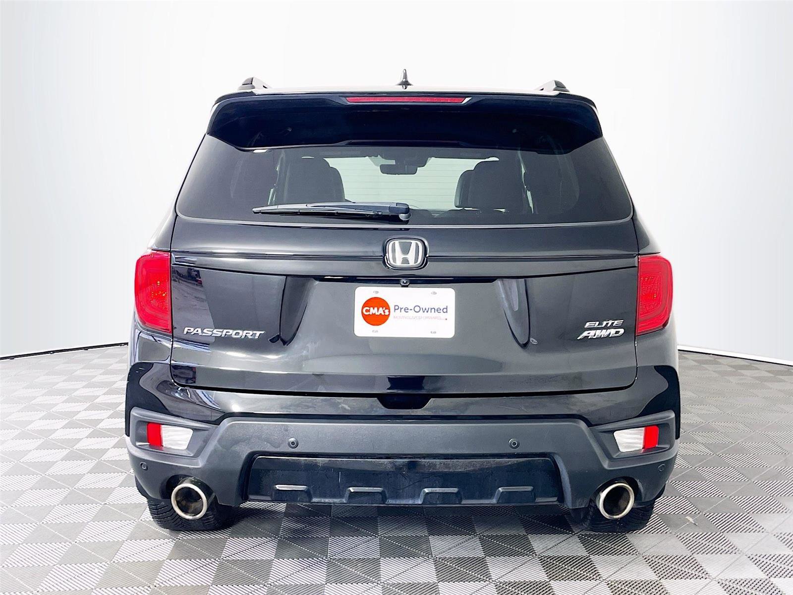 Used 2023 Honda Passport Elite image 9