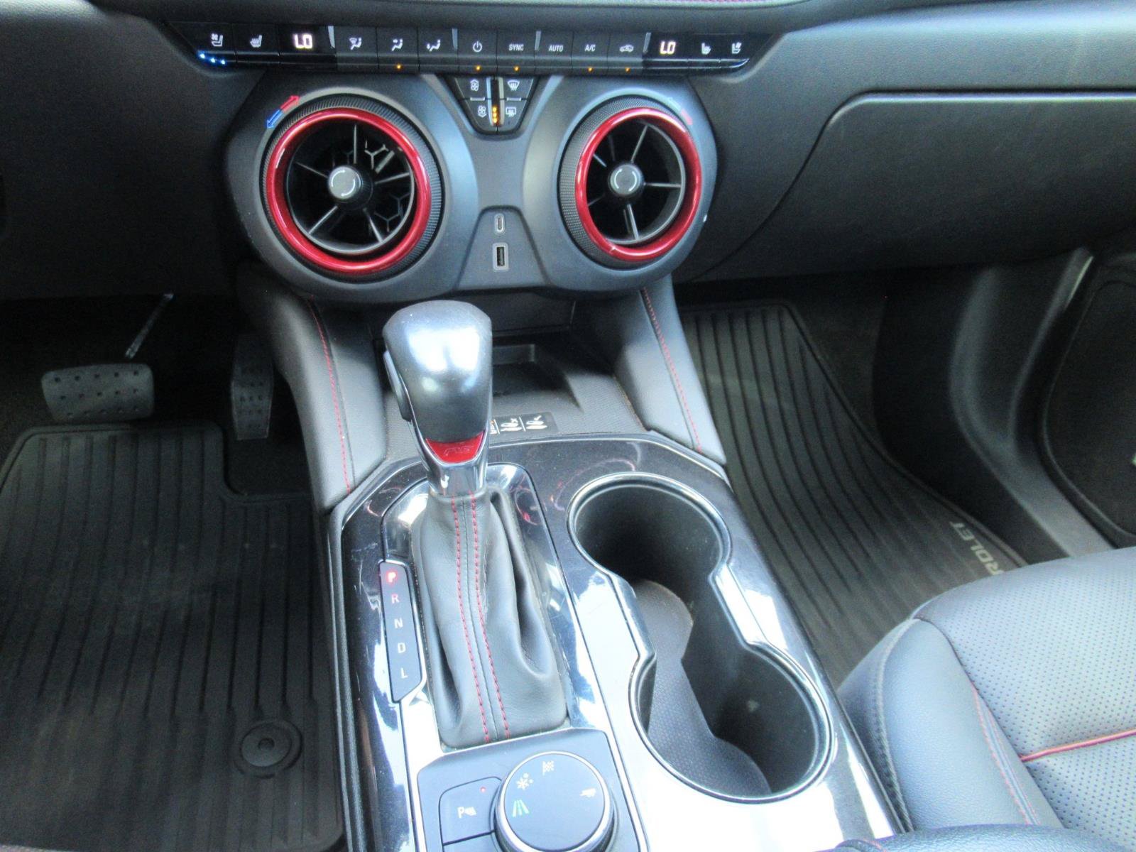 Used 2022 Chevrolet Blazer RS w/ Enhanced Convenience Package FWD image 29