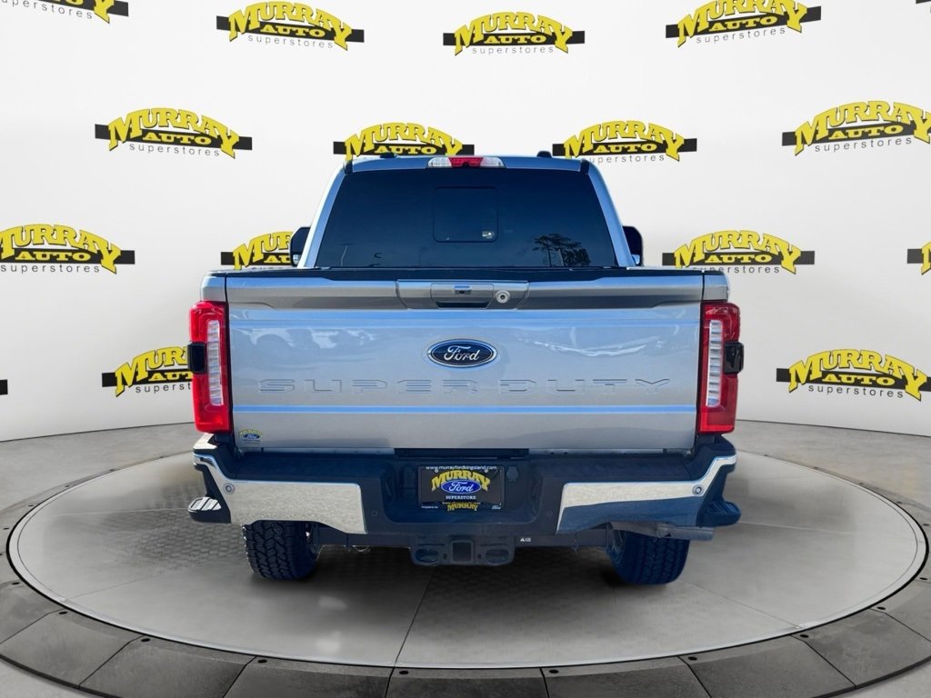 Used 2024 Ford F350 Lariat image 4