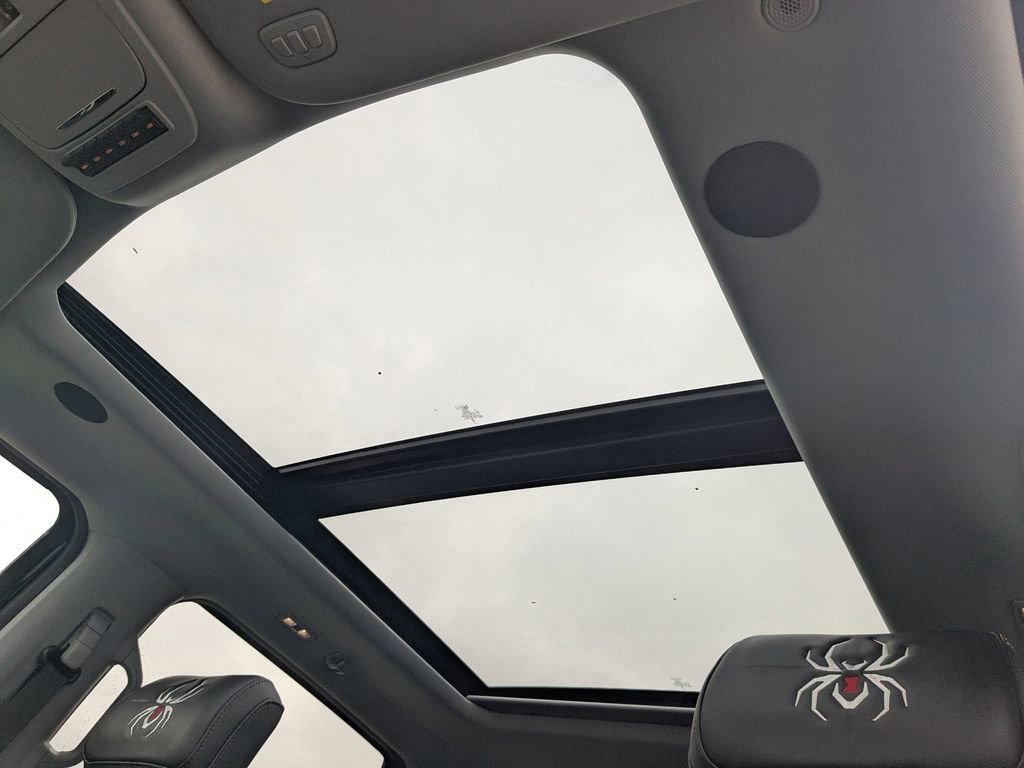 New 2025 Ford F250 Lariat w/ Lariat Ultimate Package image 16