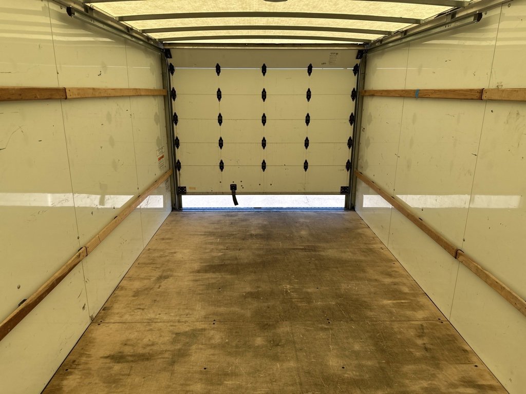 Used 2022 GMC Savana 3500 Extended w/ Power Convenience Package image 25