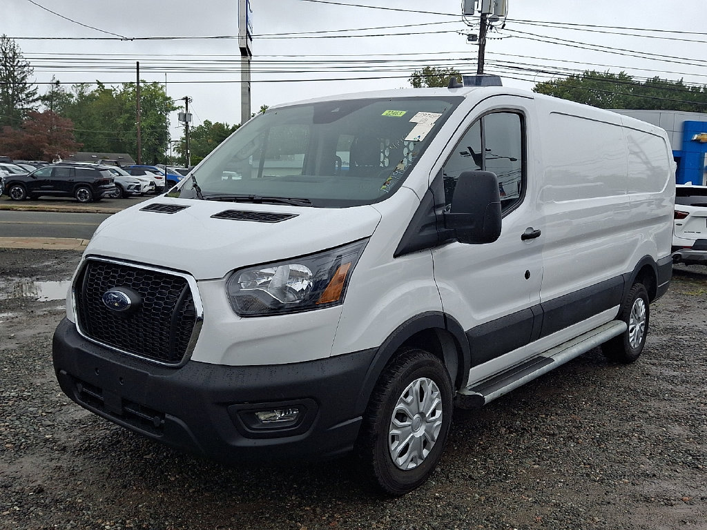Used 2025 Ford Transit 250 Low Roof w/ Exterior Upgrade Package RWD image 3