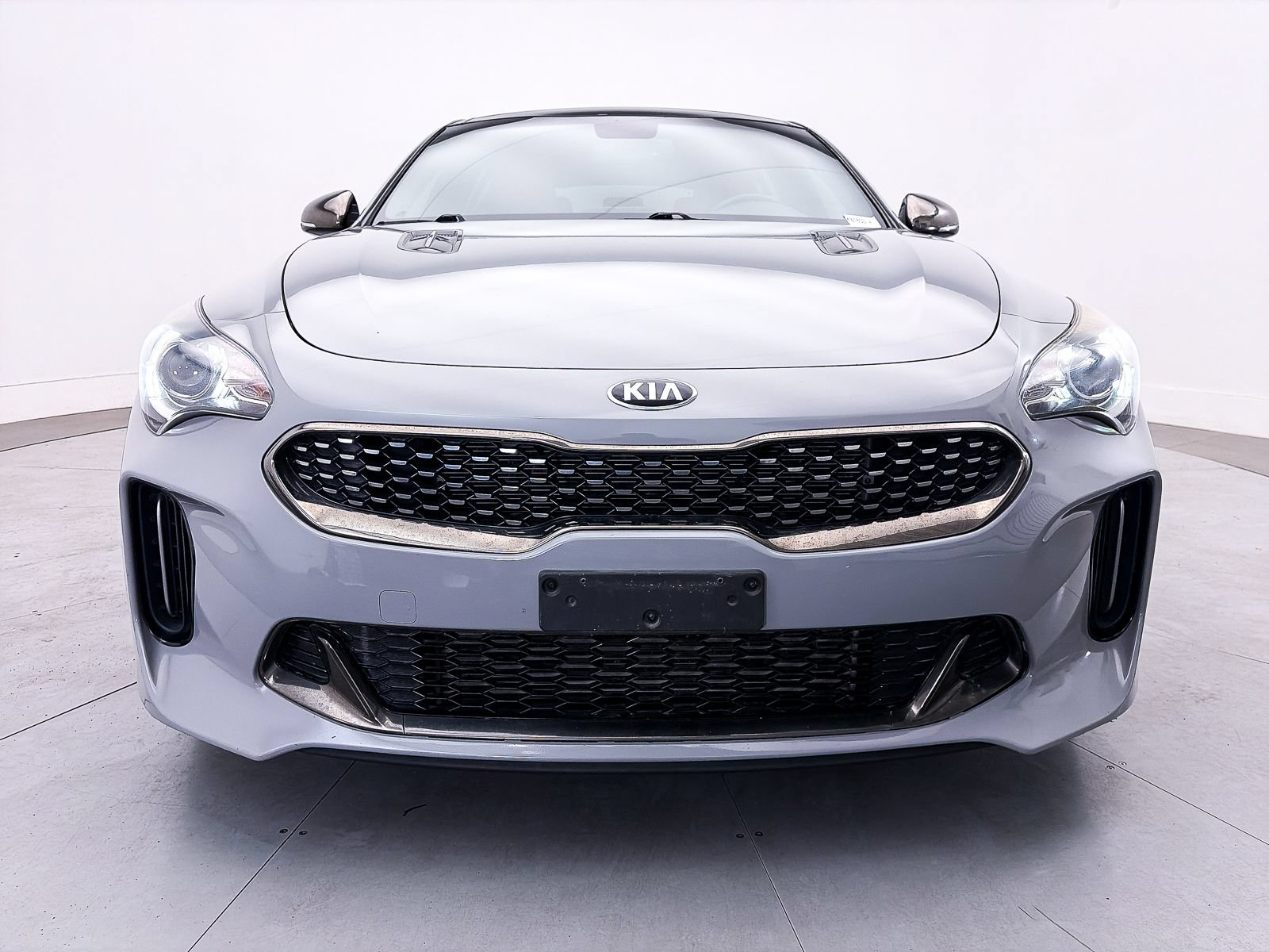 Used 2021 Kia Stinger GT-Line w/ Sun & Sound Package RWD image 13