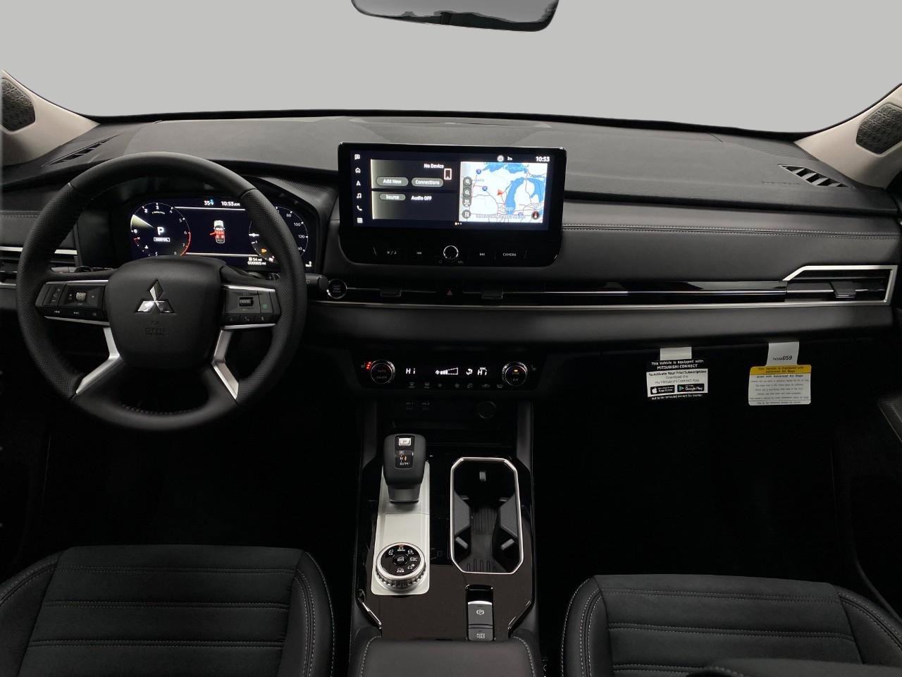 Used 2025 Mitsubishi Outlander SE image 21