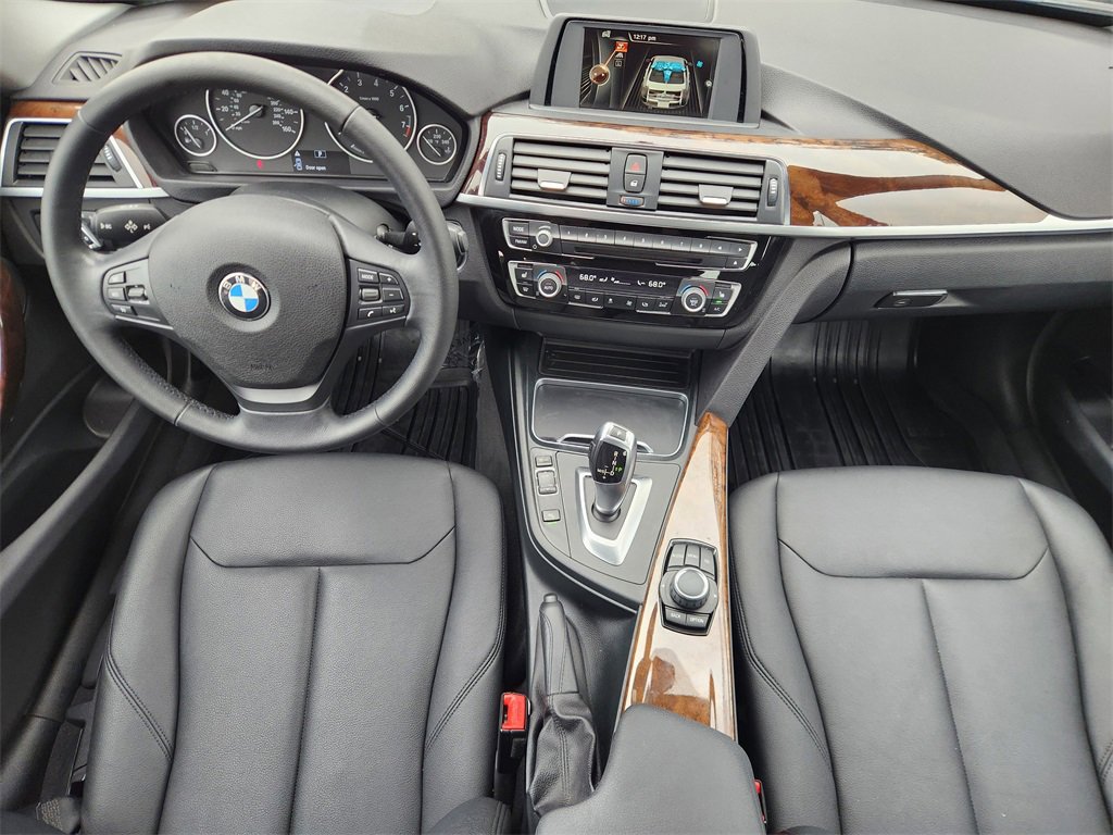 Used 2016 BMW 320i Sedan image 26
