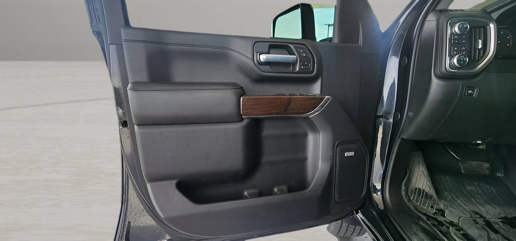 Used 2021 GMC Sierra 2500 Denali w/ Denali Ultimate Package AWD/4WD image 14
