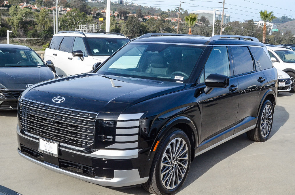 New 2026 Hyundai Palisade Calligraphy AWD/4WD image 3