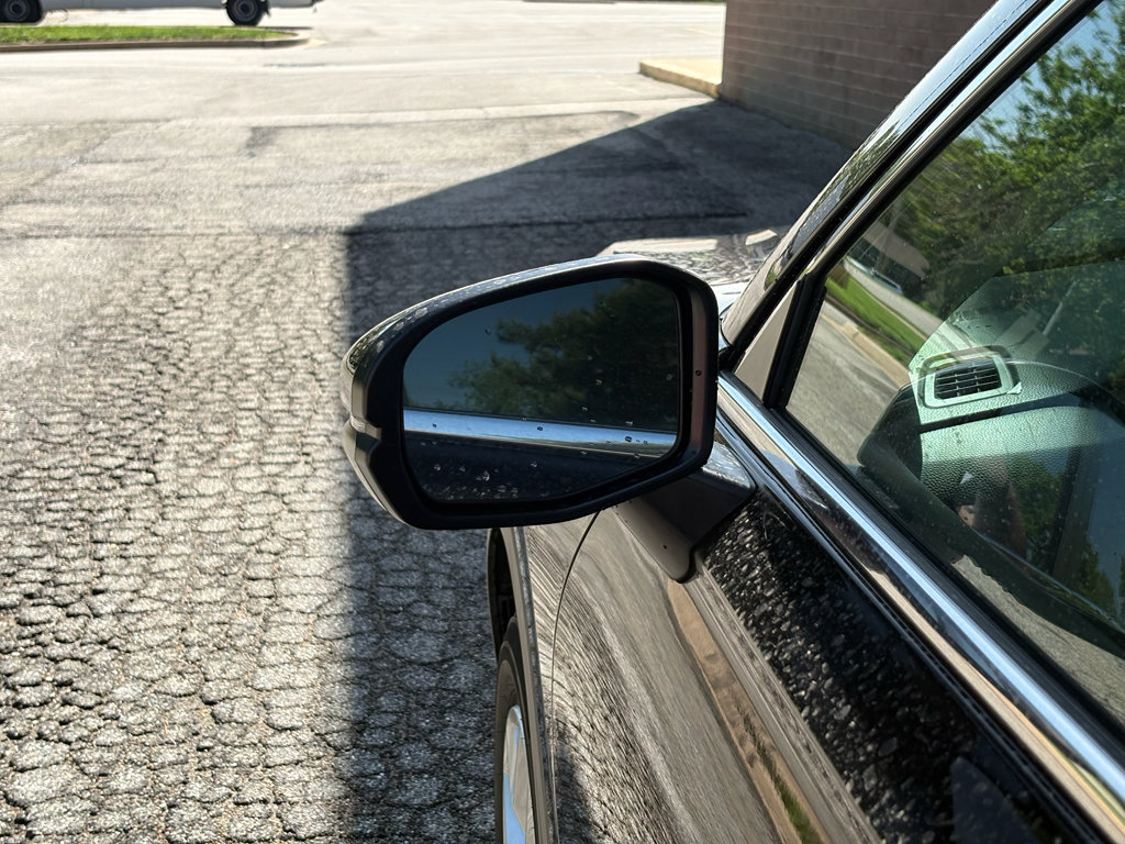 Used 2025 Honda CR-V LX image 15