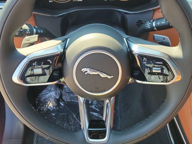 New 2026 Jaguar F-PACE R-Dynamic S image 25