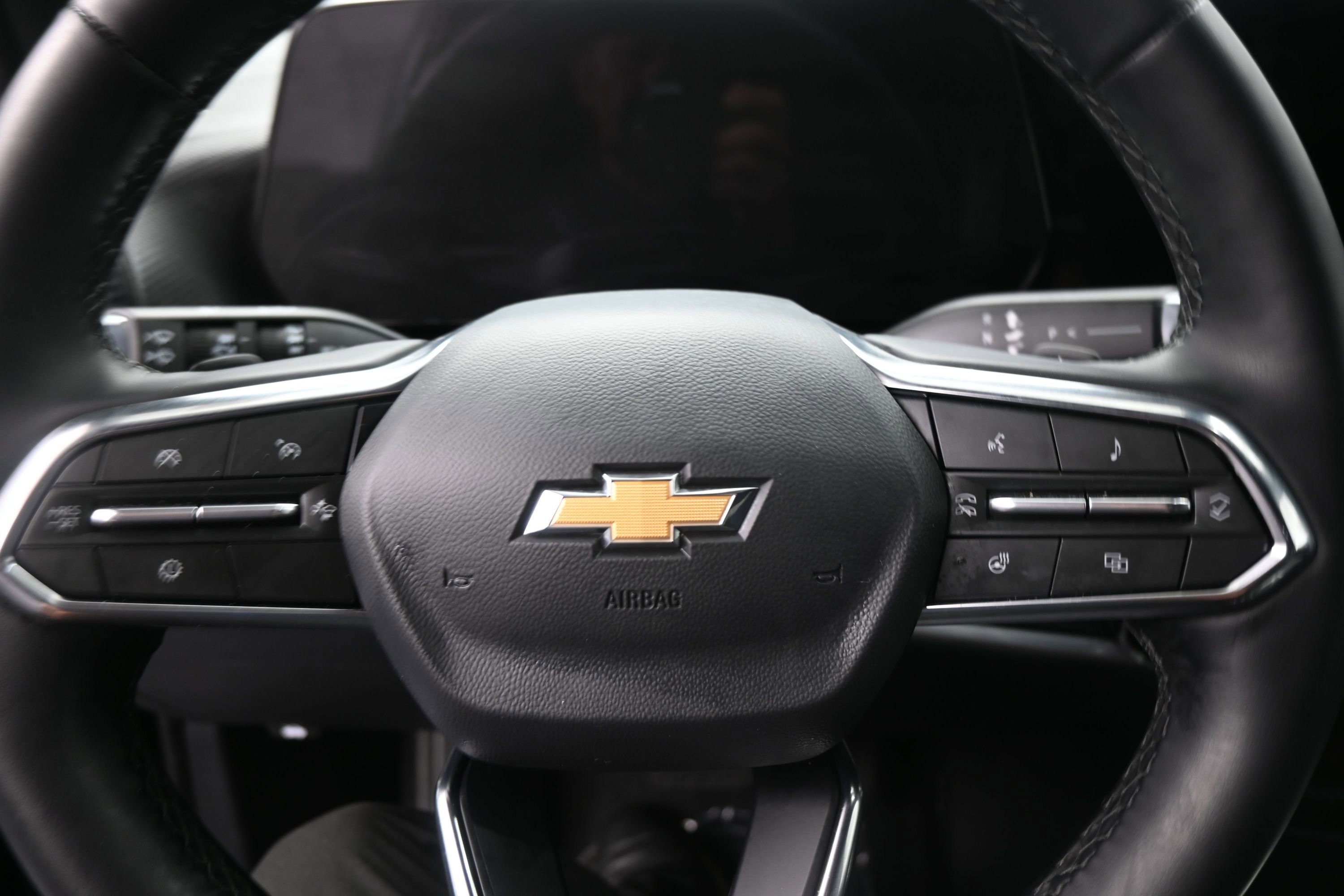 Used 2026 Chevrolet Equinox LT FWD image 16