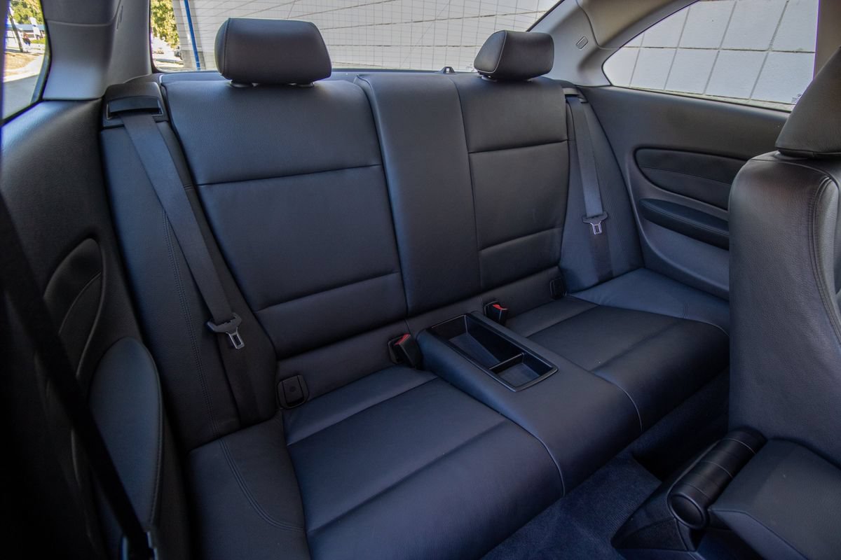 Used 2009 BMW 135i Coupe RWD image 17