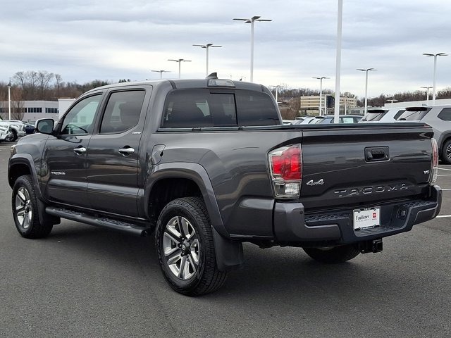 Certified 2018 Toyota Tacoma Limited image 4