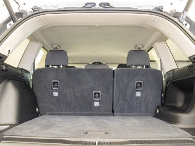 Certified 2023 Jeep Grand Cherokee Laredo w/ Luxury Tech Group I image 7