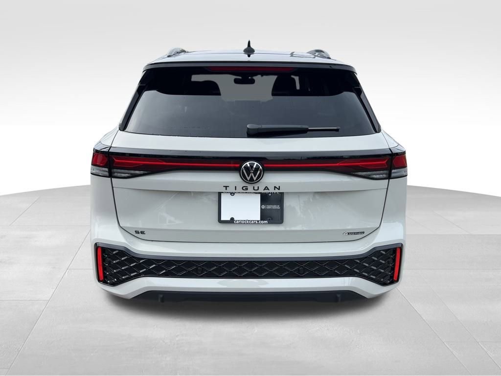 New 2026 Volkswagen Tiguan SE R-Line image 6
