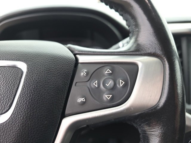 Used 2019 GMC Acadia SLE image 18