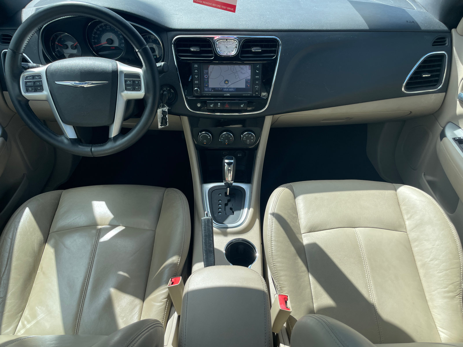 Used 2012 Chrysler 200 Limited FWD image 18