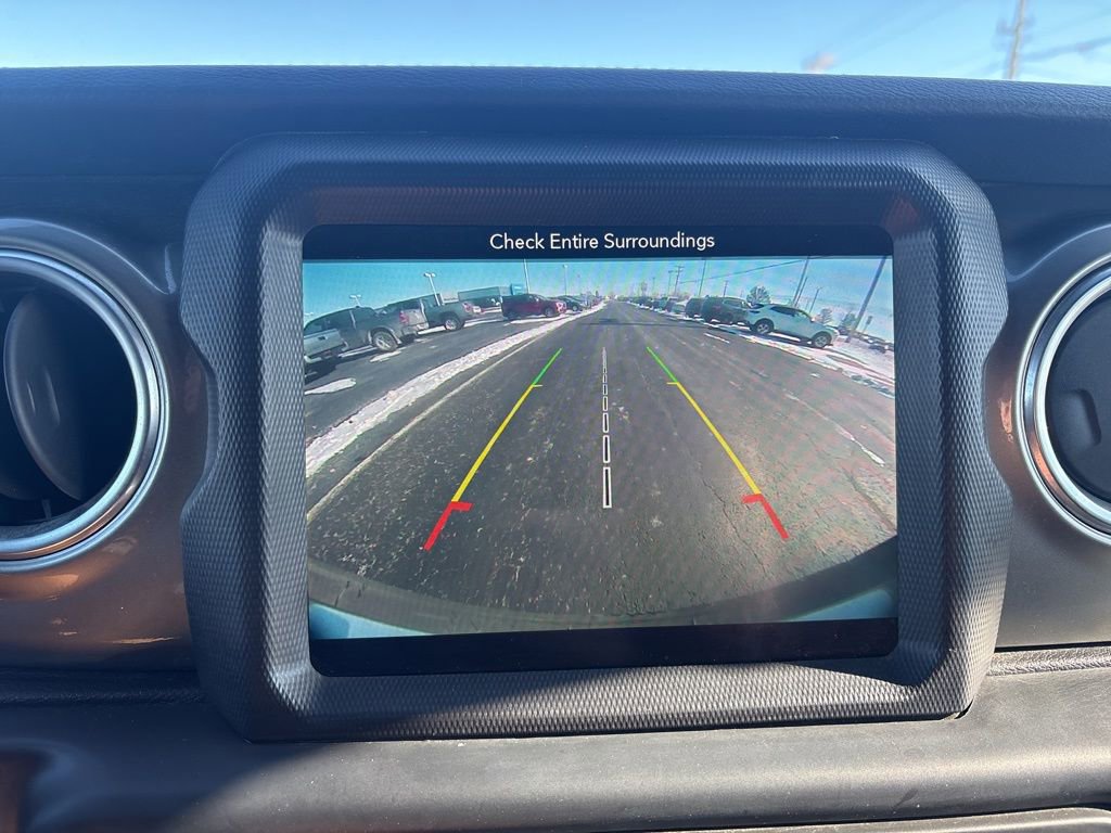 Used 2018 Jeep Wrangler Unlimited Sahara image 70