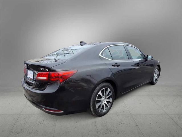 Used 2017 Acura TLX w/ Technology Package FWD image 8