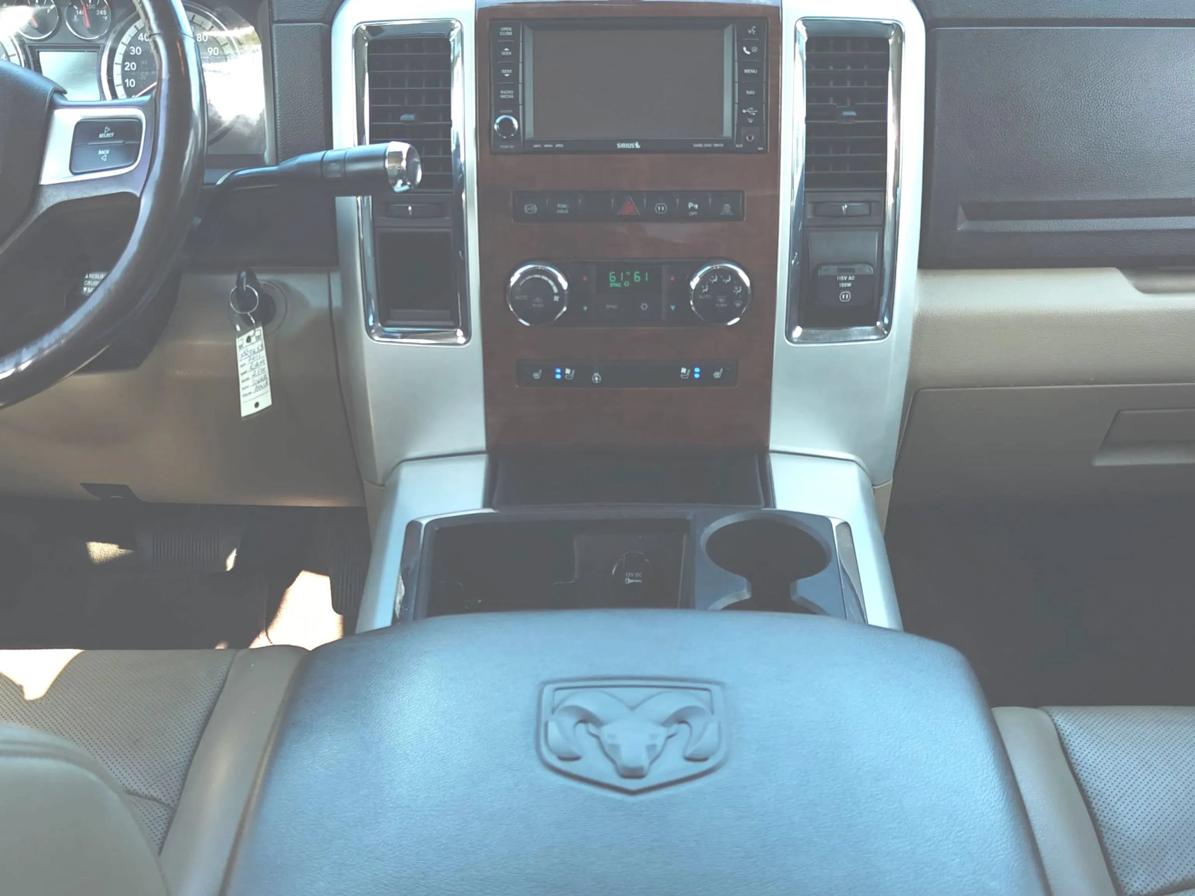 Used 2011 RAM 2500 Laramie RWD image 20