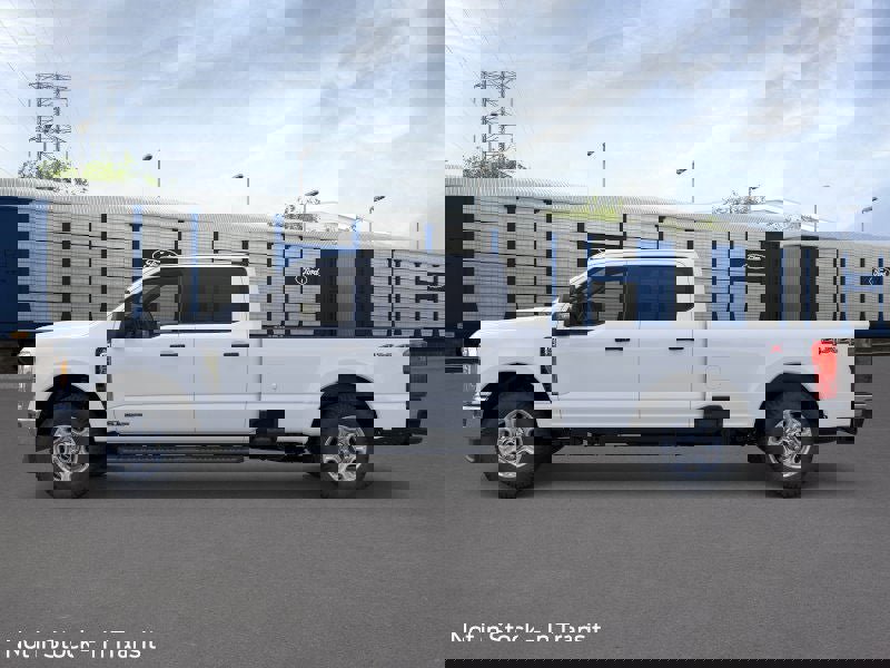 New 2026 Ford F250 XLT image 3