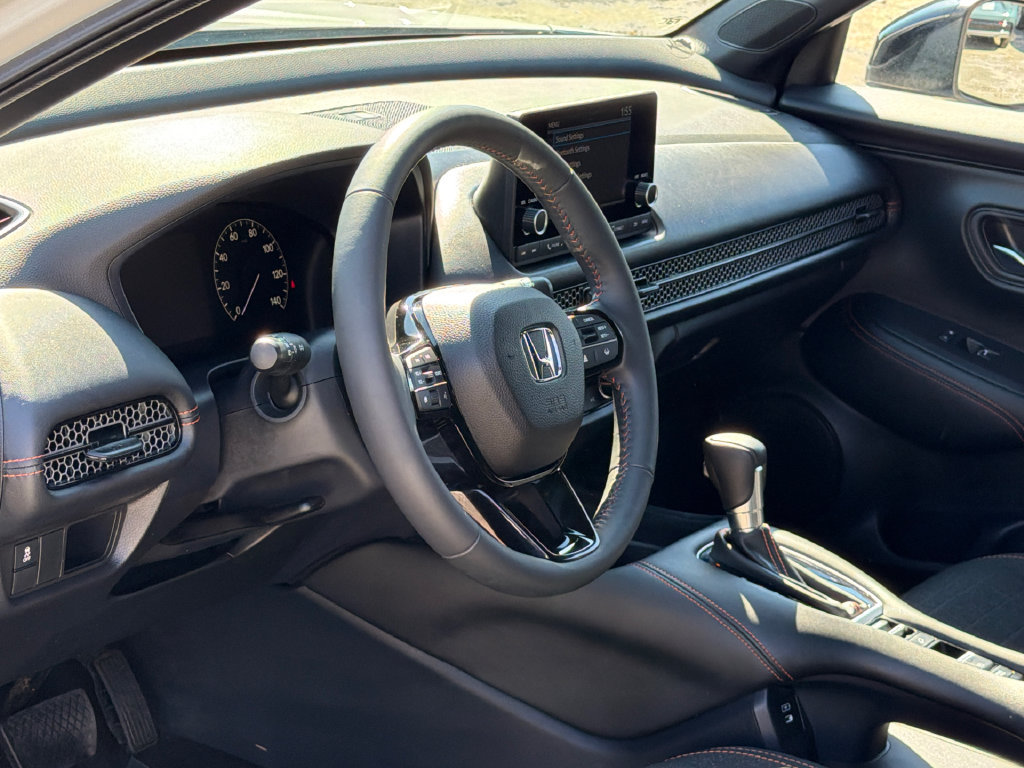 Used 2024 Honda HR-V Sport image 12