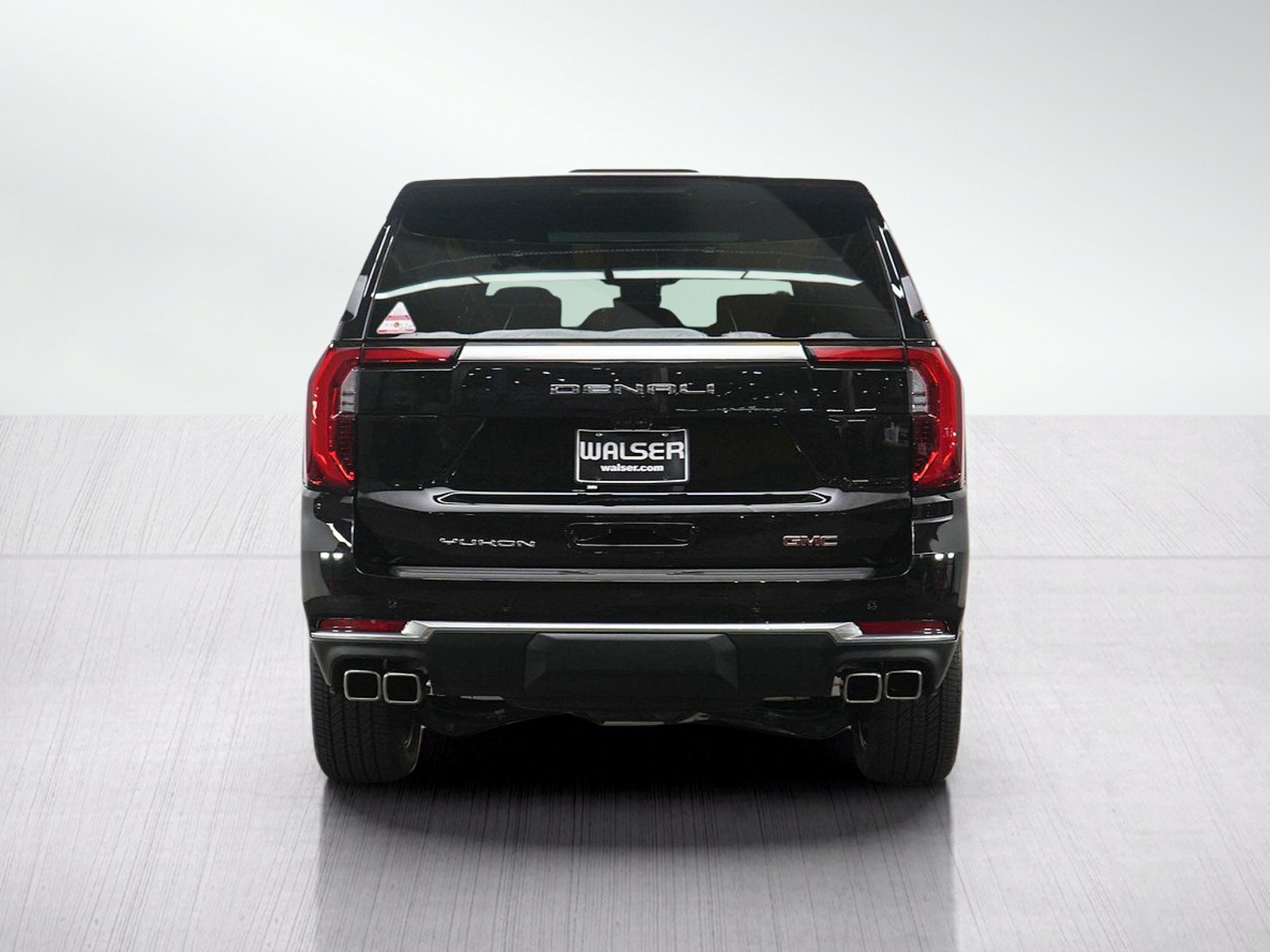 Used 2025 GMC Yukon Denali w/ Denali Reserve Package AWD/4WD image 4