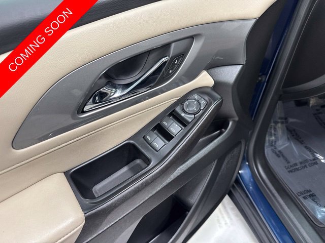Used 2023 Chevrolet Traverse LS AWD/4WD image 6