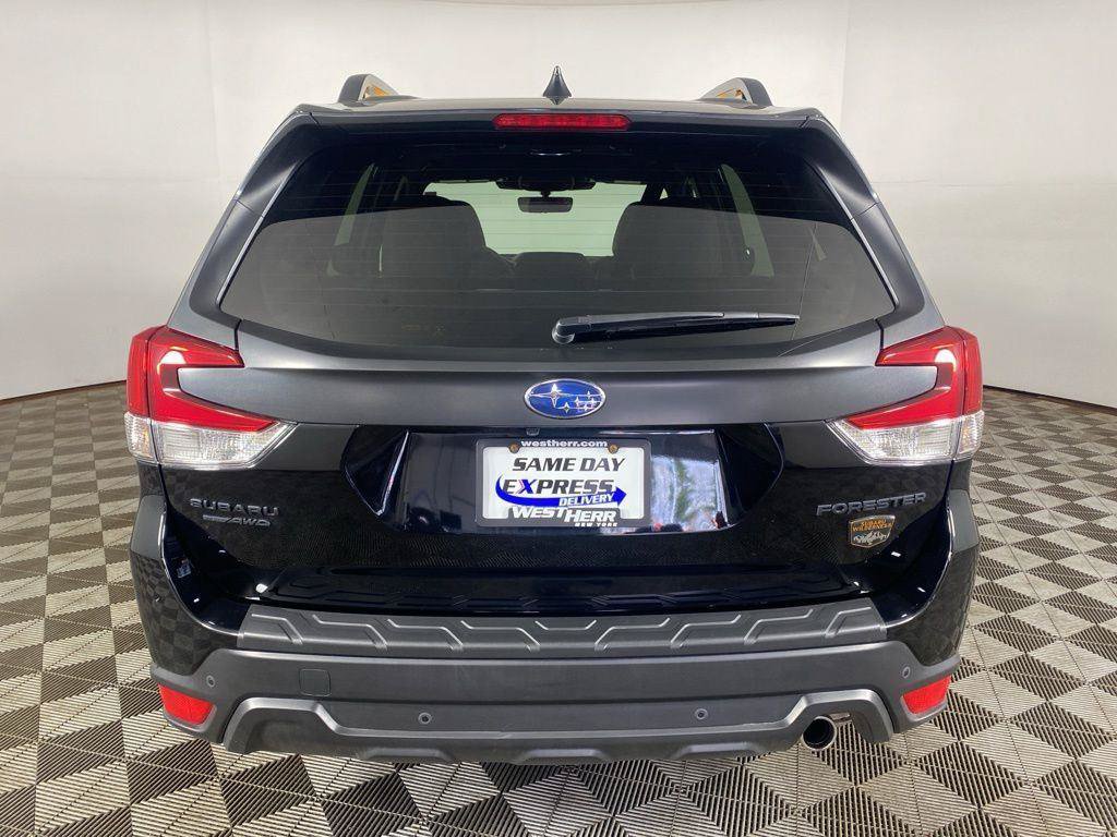 Used 2025 Subaru Forester Wilderness AWD/4WD image 7