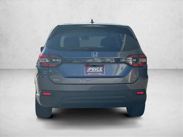 Used 2023 Honda Pilot LX image 6