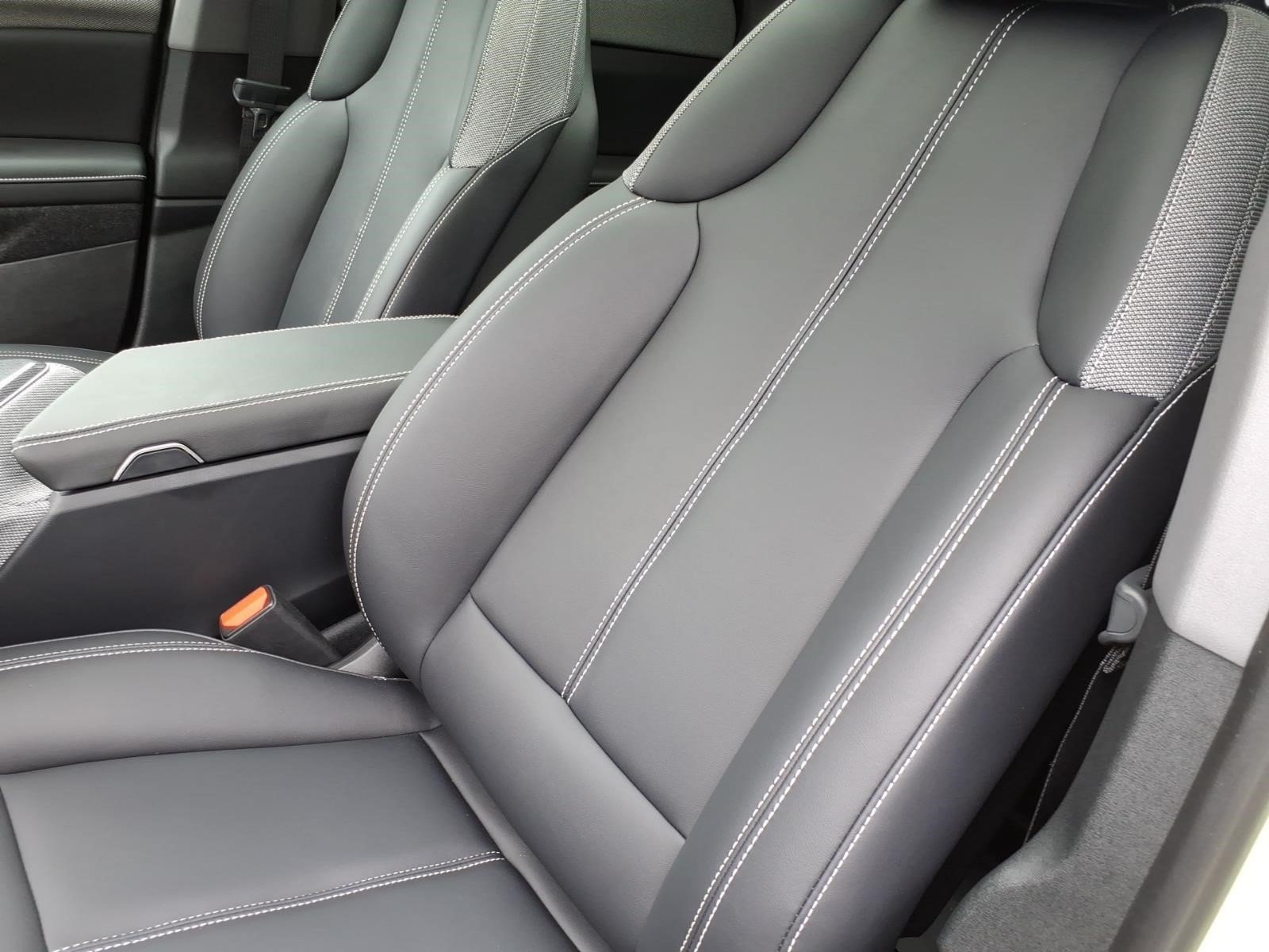 New 2027 Cadillac Optiq Sport w/ LPO, Floor Liner Package AWD/4WD image 14
