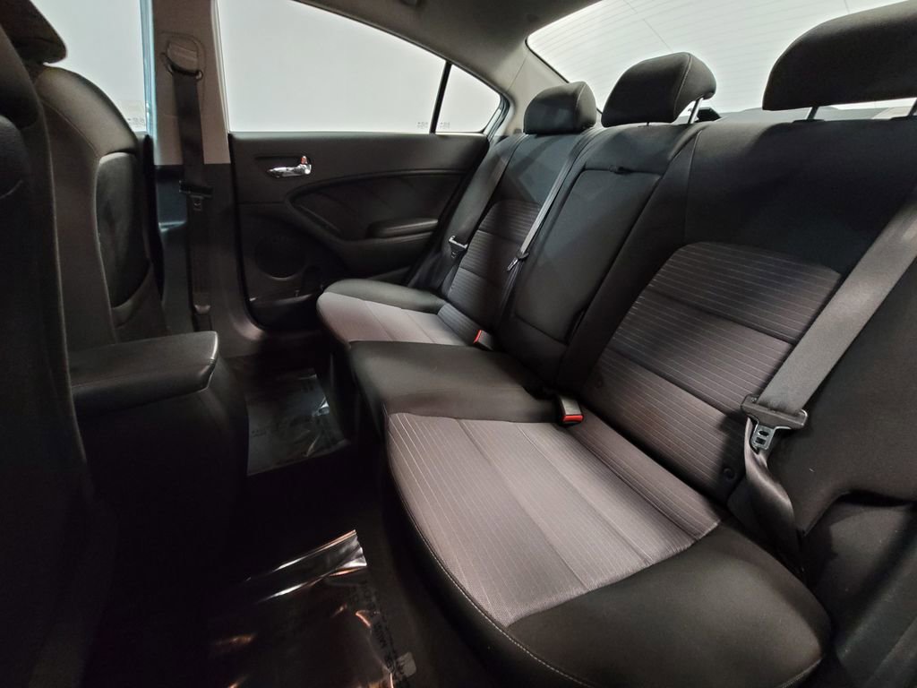 Used 2016 Kia Forte LX w/ LX Popular Plus Package image 7