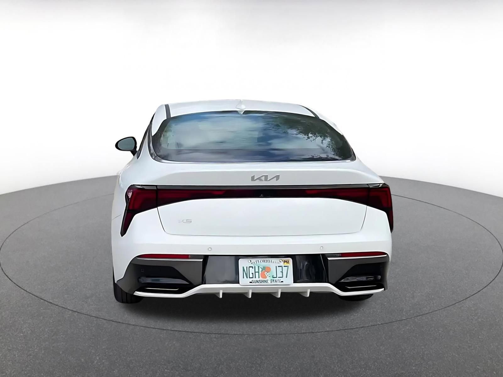 Used 2025 Kia K5 LXS image 12