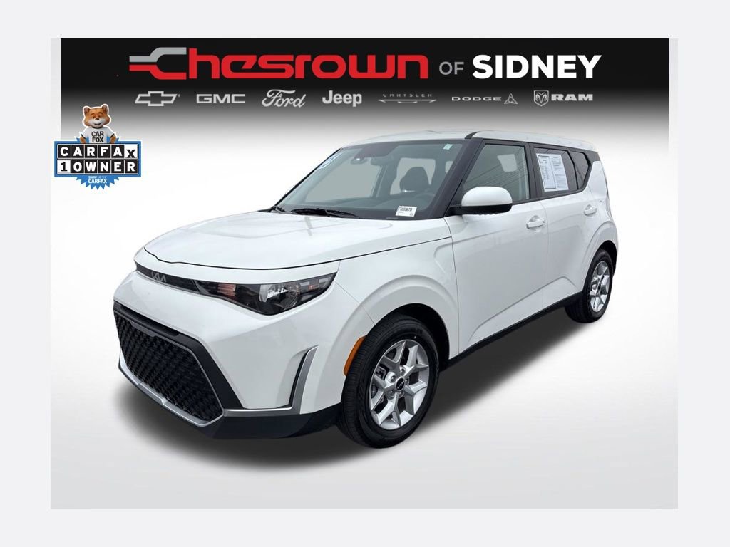 Used 2025 Kia Soul S image 1