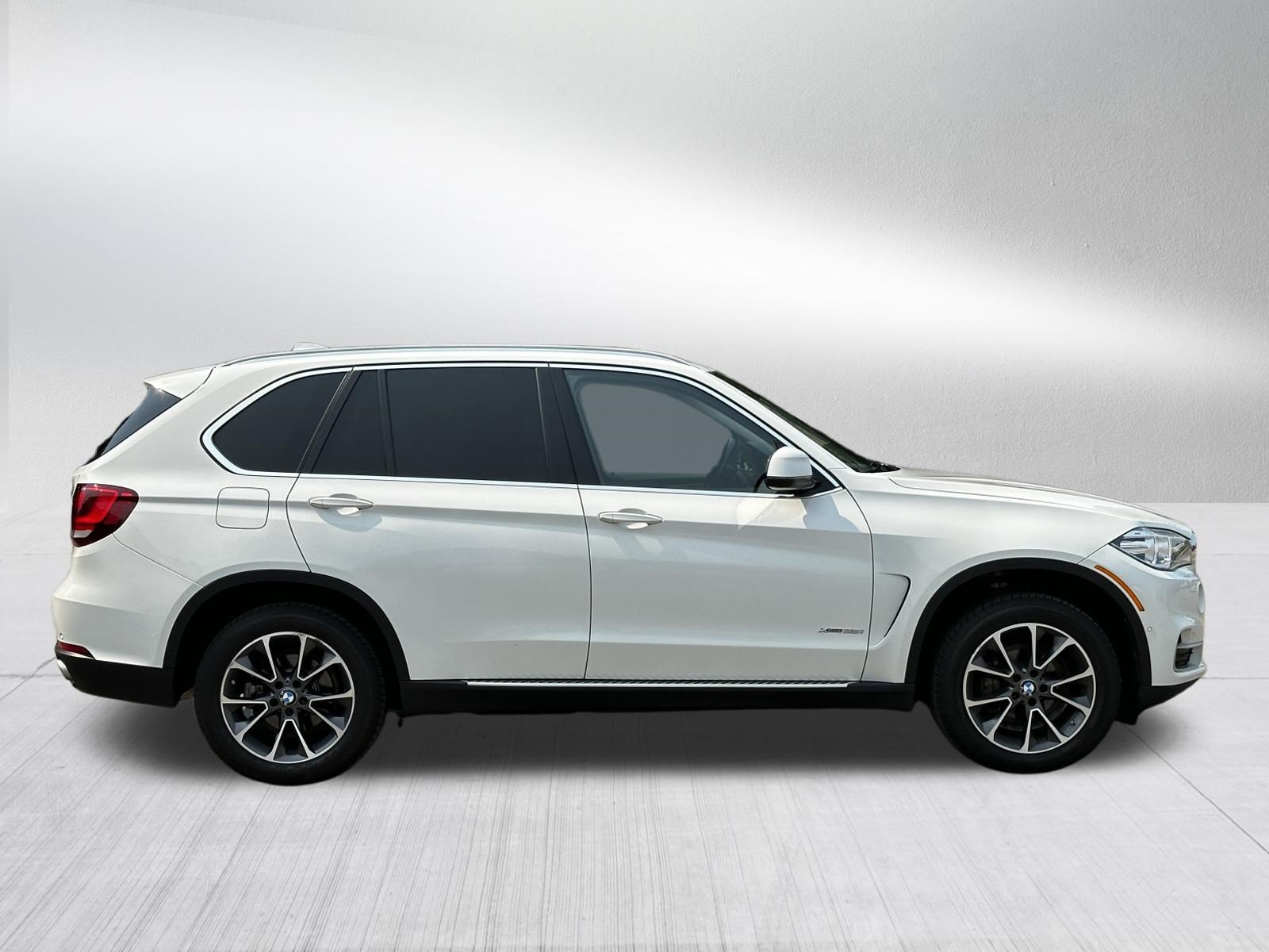 Used 2015 BMW X5 xDrive35i AWD/4WD image 8