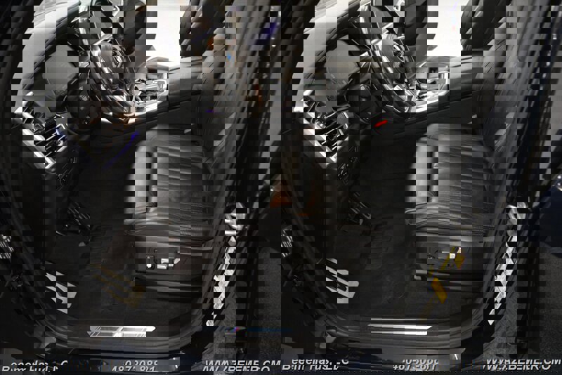 Used 2020 BMW X5 sDrive40i w/ M Sport Package image 14