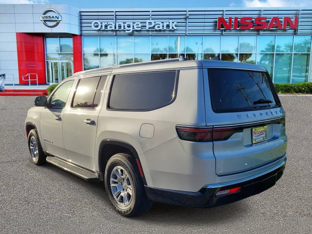 Used 2024 Jeep Wagoneer L 4WD image 3